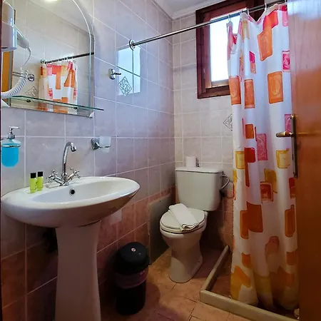 Konukevi Diporto 3*